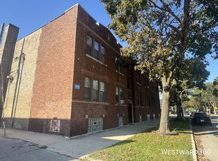 6702 S Wood St #2B, Chicago, IL 60636