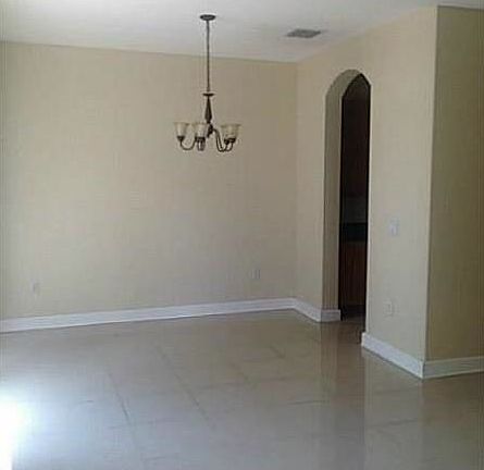 4th image of 4441 Arabian Way