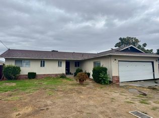 913 9th St, Turlock, CA 95380