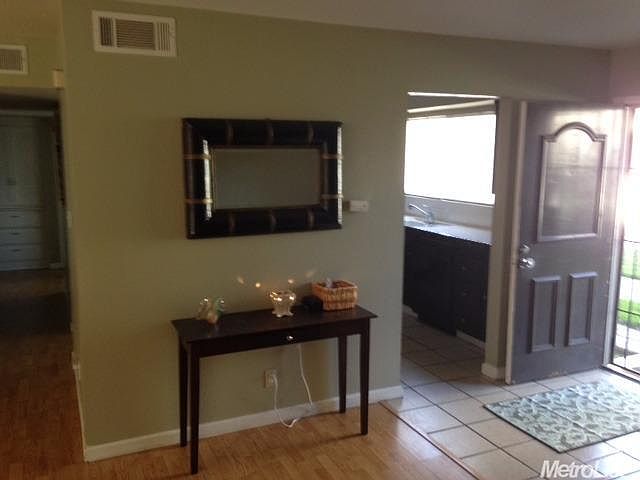 1st image of 2421 Country Club Blvd #13