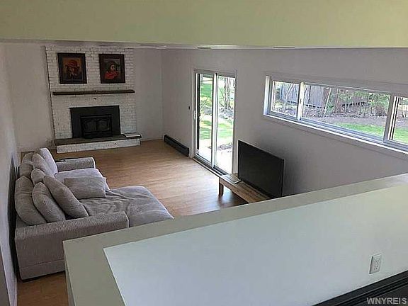 5th image of 1556 Towerwood Rd