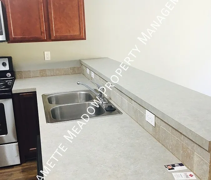 1420 Marigold Dr — Photo 14