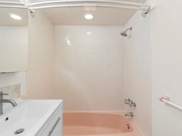 239 Crescent Lane image 13 of 16