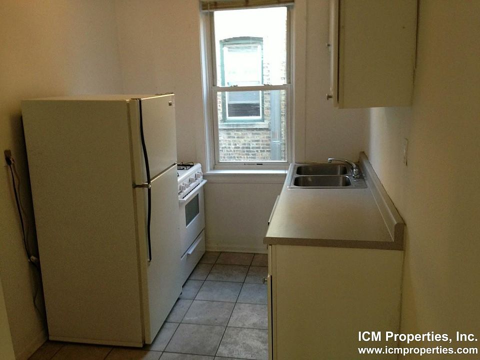 2nd image of 5036 N Wolcott Ave