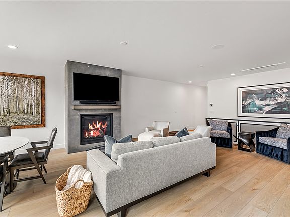 4th image of 1241 Urban Way UNIT 1