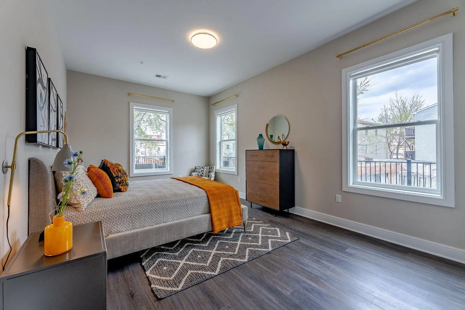 1 bed, $2,250 — Photo 4