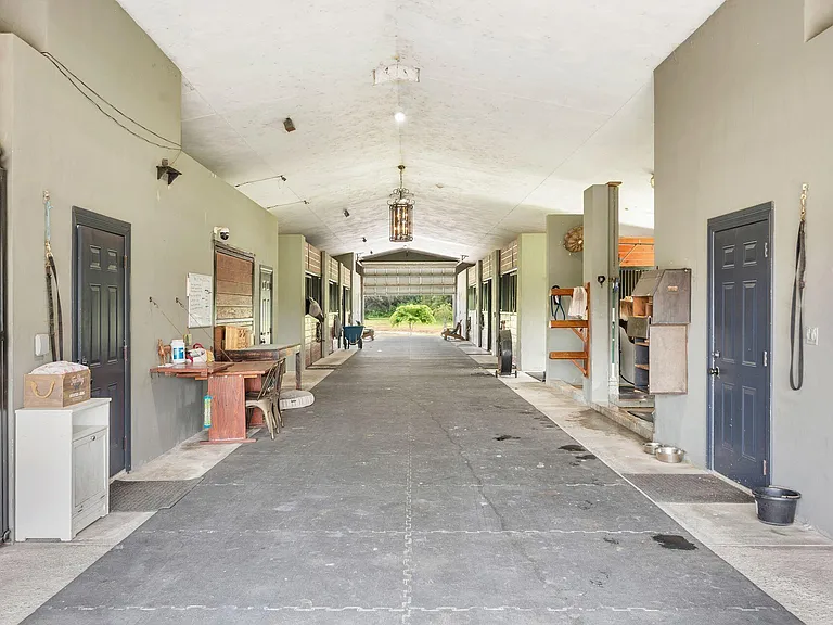 2770 E Rd — Photo 9