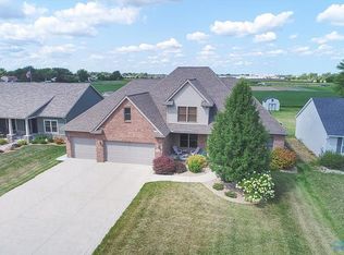 1716 S Coy Rd, Oregon, OH 43616