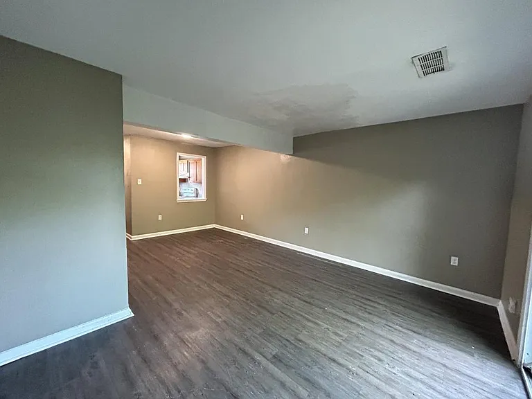 8225 Stern Ave #B — Photo 6