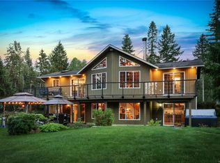 5427 Wildwood Rd, Comox Valley, BC V9J 1P5