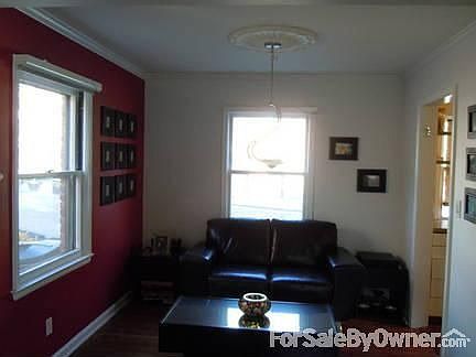 2nd image of 593 N Old Woodward Ave #535