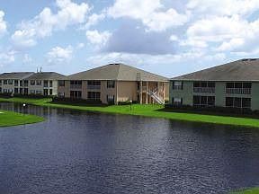 Building Photo 3