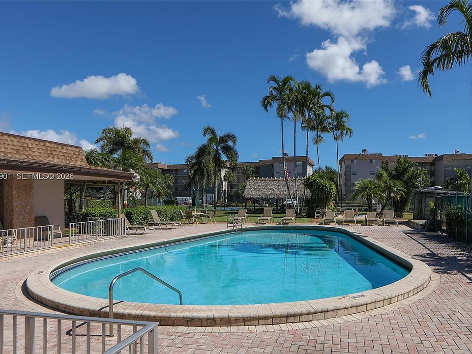 2nd image of 8141 SW 24th Ct APT 406
