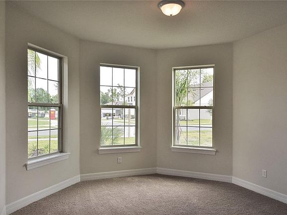 5th image of 1013 Mare Way