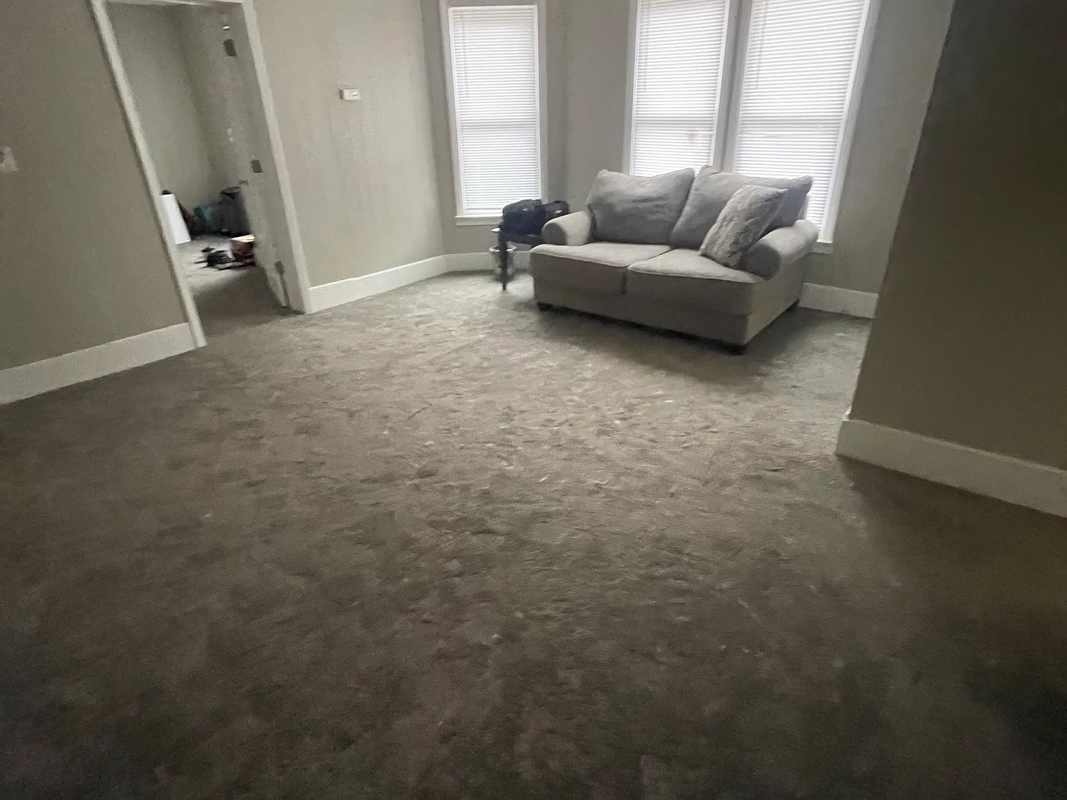 3 bed, 1200 sqft, $1,200 — Photo 4