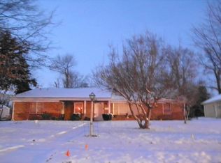 7607 Warwick Dr, Saint Louis, MO