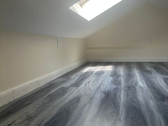 5th image of 256 E Montauk Highway Cottage #7