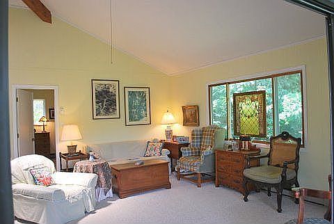 Upper Vaulted Ceiling LR