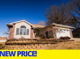 604 Marian Ave, Glenwood, IA 51534