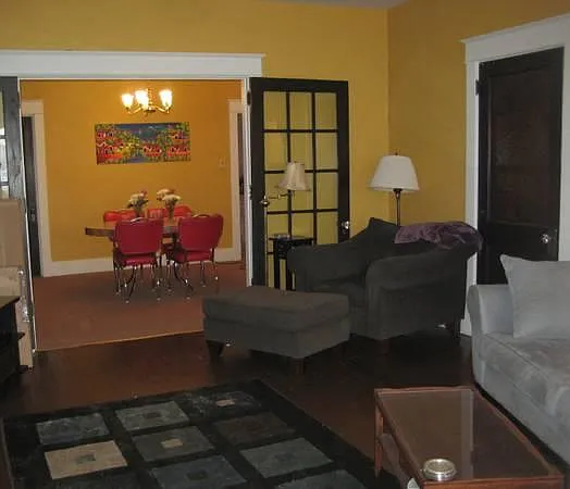 1631 Shady Ave #1 — Photo 3