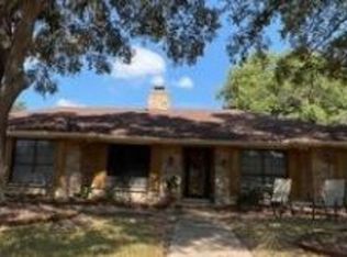 6311 Lakewood Park, Windcrest, TX 78239