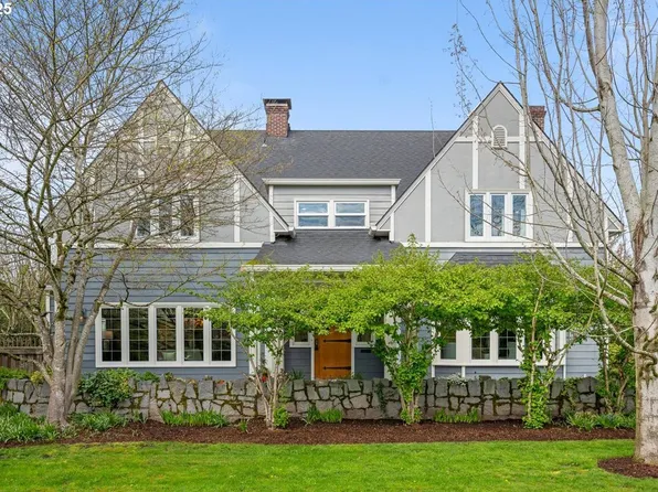 425 SE 50th Ave, Portland, OR 97215
