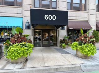 600 S Dearborn St APT 1701, Chicago, IL 60605