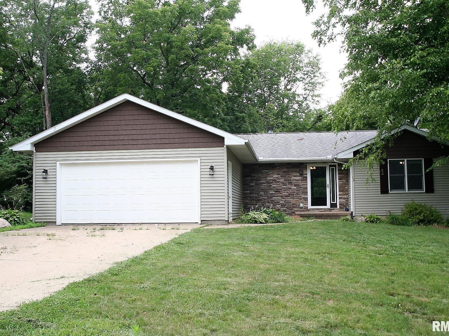 23 Brandy Ln, Mackinaw, IL 61755 Zillow