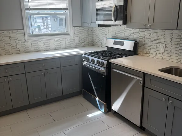58 Seneca St Floor 1, Staten Island, NY 10310