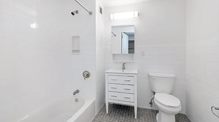 265 Van Brunt St #2F — Photo 3