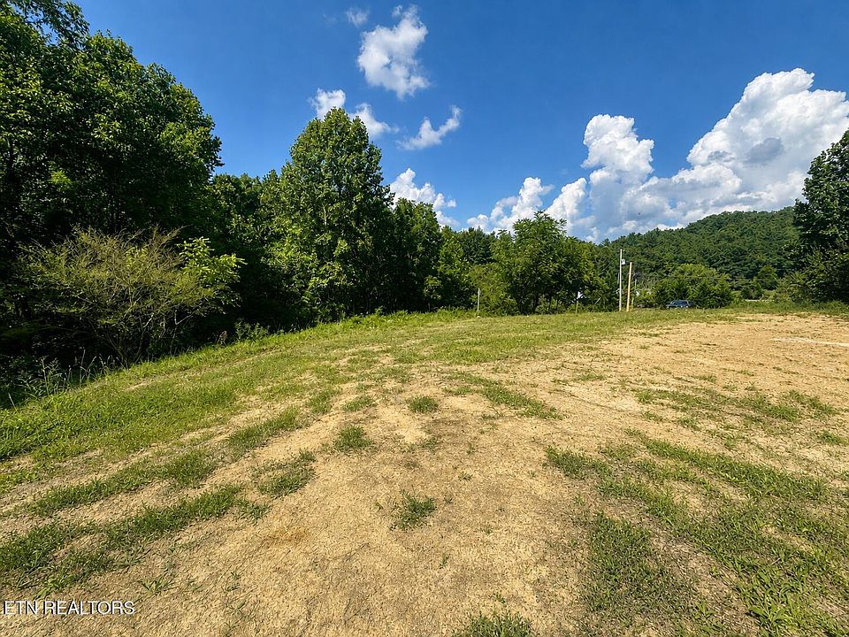 2nd image of 1085 Catoosa Rd