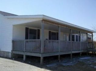 16519 W Almy Rd, Howard City, MI 49329