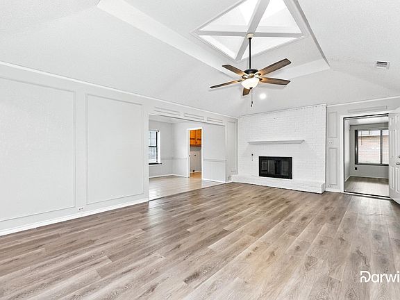 5th image of 308 Floyd St