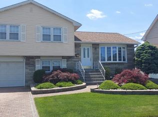 38 Elmont Rd, Hamilton, NJ 08610