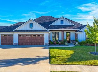 4904 Longbow Dr, Columbia, MO 65201