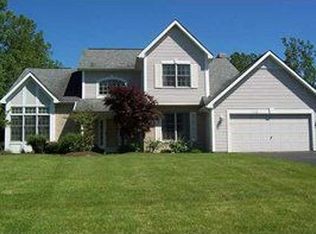 1130 Burlington Rd, Victor, NY 14564