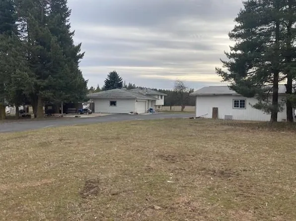 18003 N Dartford Dr, Colbert, WA 99005