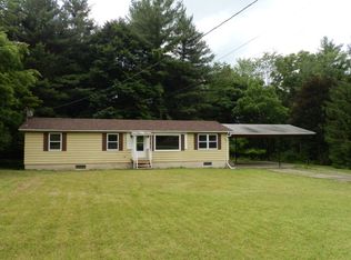 8231 Standing Stone Rd, Huntingdon, PA 16652