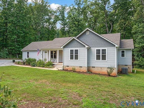 3rd image of 2088 Hancock Rd