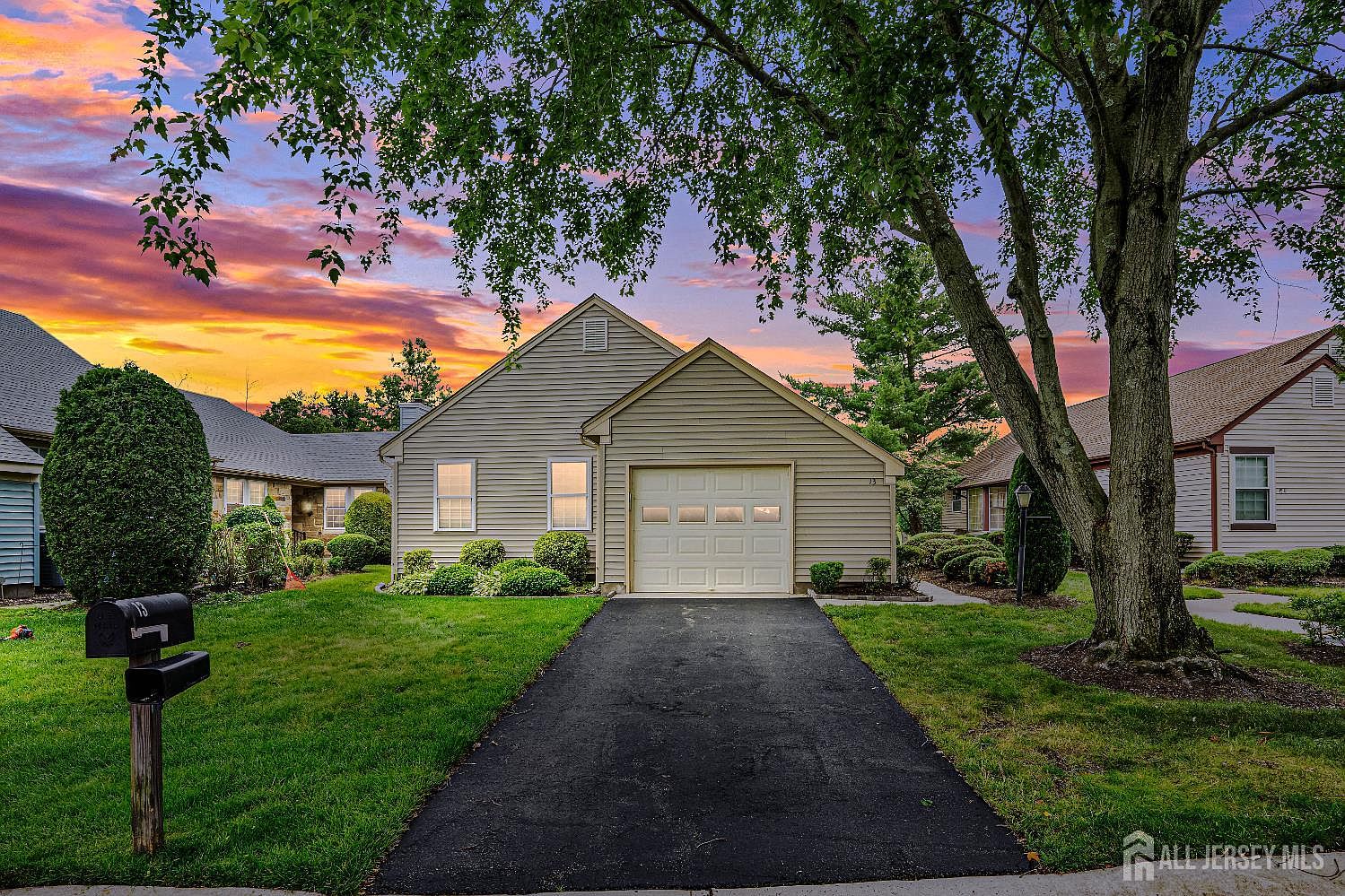 13 Andrew Jackson Ct