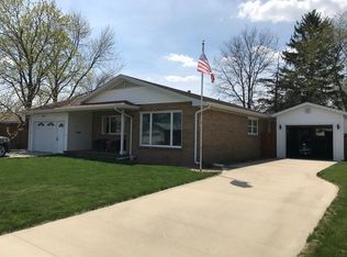 553 S Guthrie St, Gibson City, IL 60936