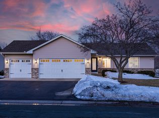 1485 Fireside Rd, Waconia, MN 55387