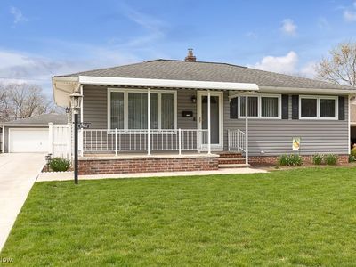 5402 Amherst Dr, Parma, OH, 44129