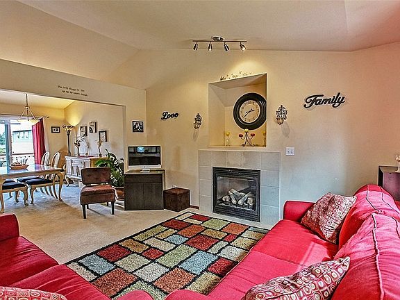 3rd image of 2121 SE Spicewood Ct
