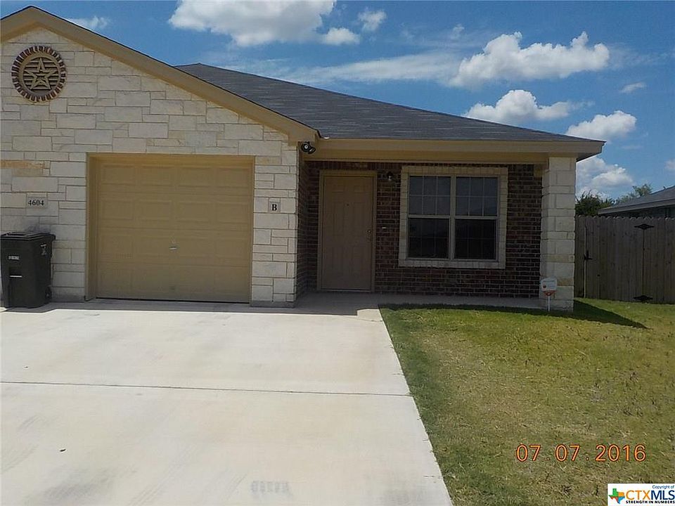 1st image of 4604 Cambridge Dr #B