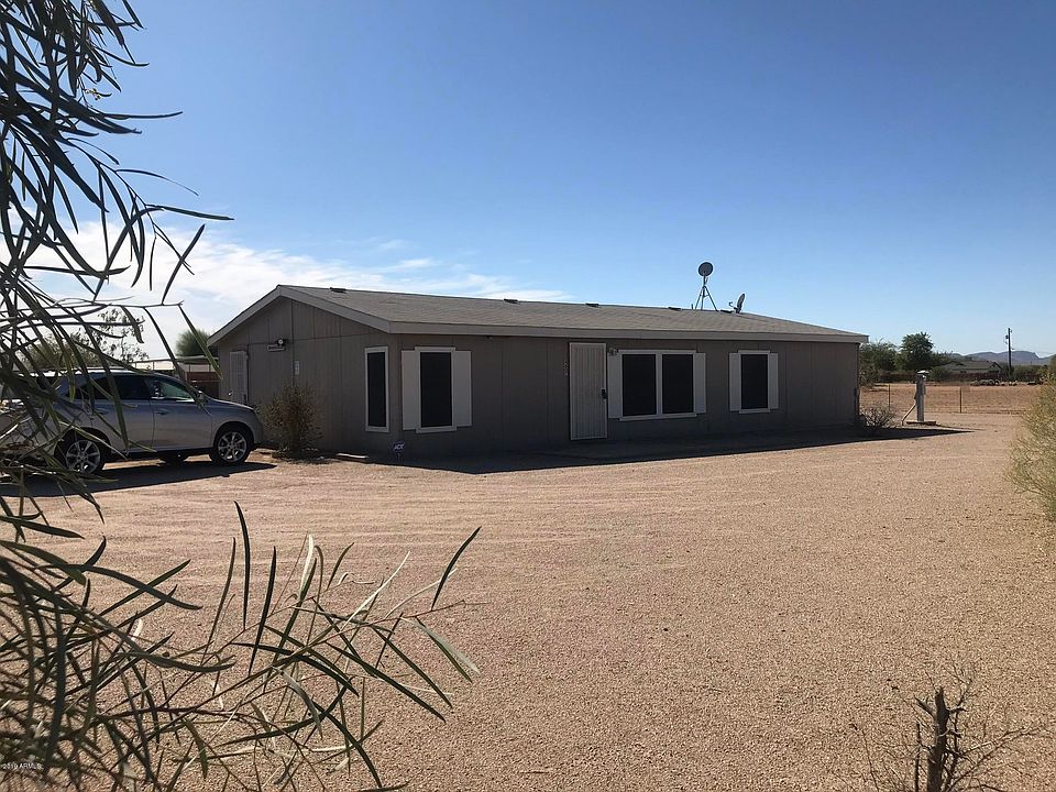 1st image of 4807 E Santa Clara Dr