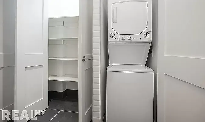 Rented by REAL New York | media 4
