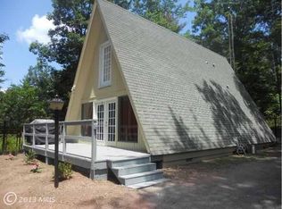 14141 Roberts Rd, Hancock, MD 21750