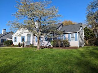 16 Hamilton Gate Ct, North Kingstown, RI 02852