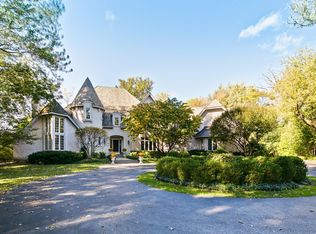 54 W Laurel Ave, Lake Forest, IL 60045